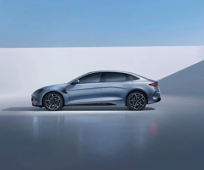 BYD Seal 4x4 Excellence 13