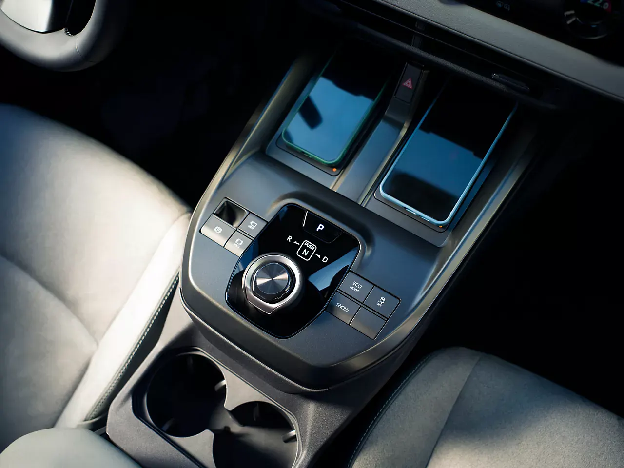 Toyota C-HR+ Active 77 kWh 6