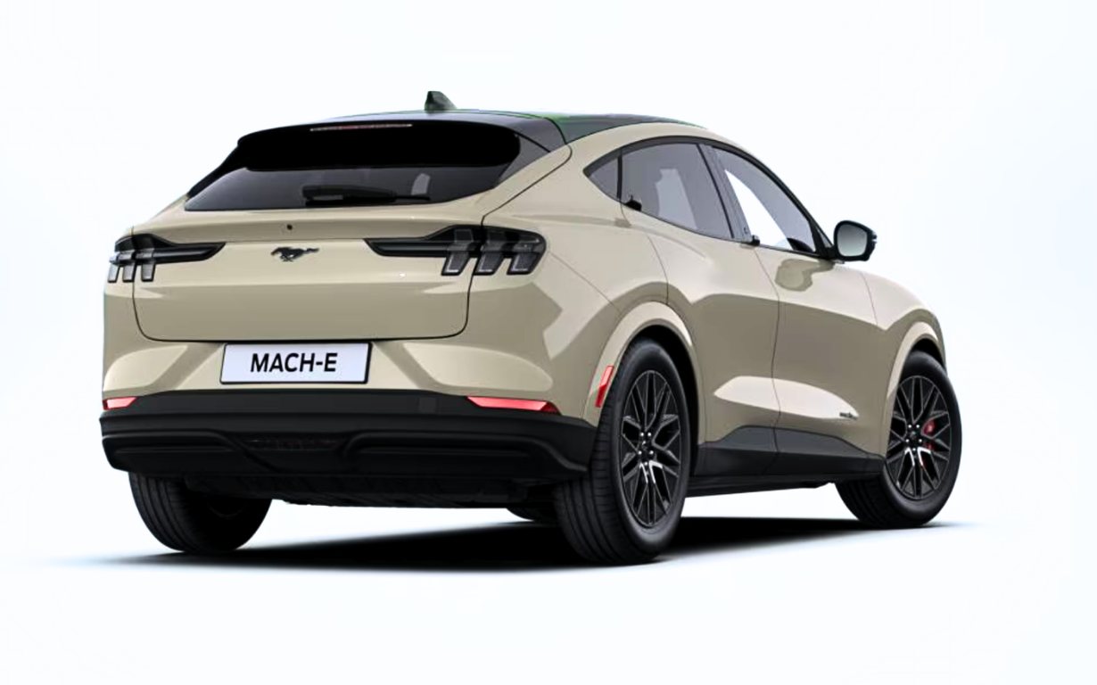 Ford Mustang Mach‑E Premium Extended Range AWD 3