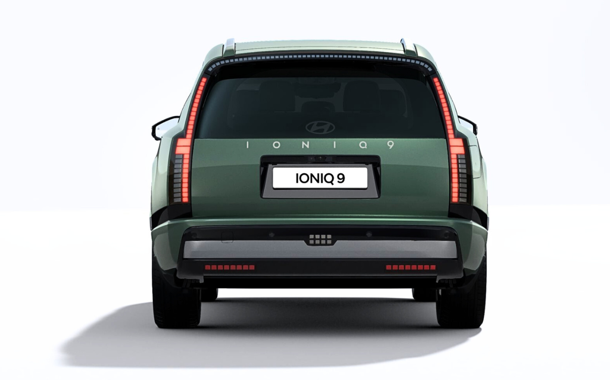 Hyundai IONIQ 9 Long Range Performance AWD Calligraphy  5