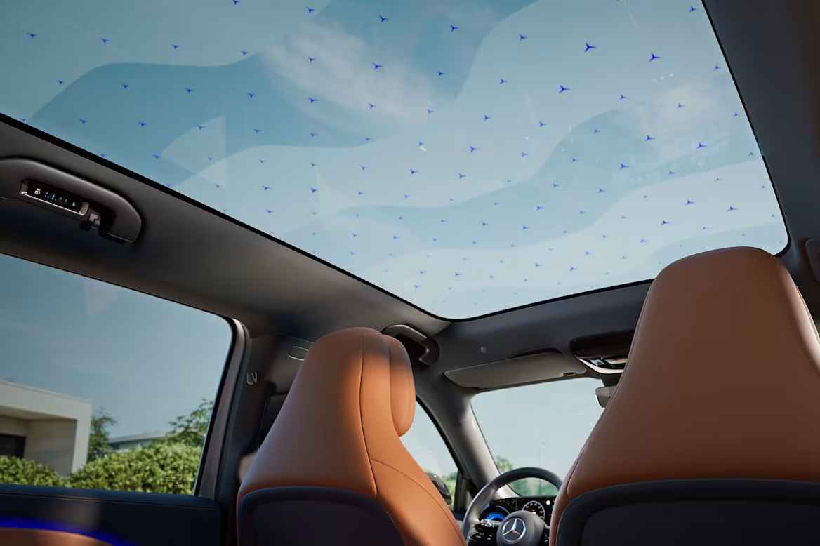 Mercedes-Benz GLB 350 4MATIC with EQ technology 8