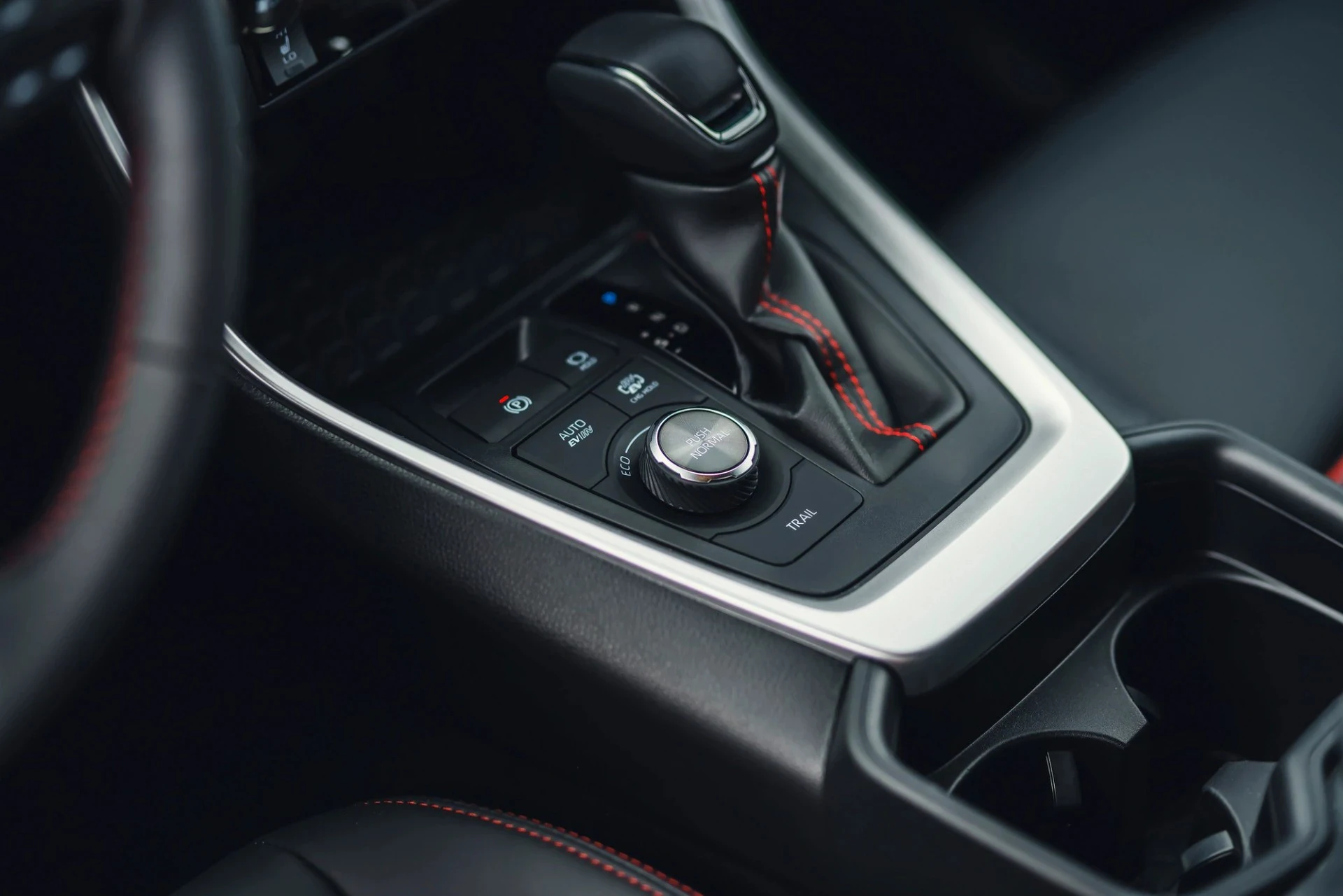 Suzuki ACROSS 4x4 Plug-in Hybrid 7