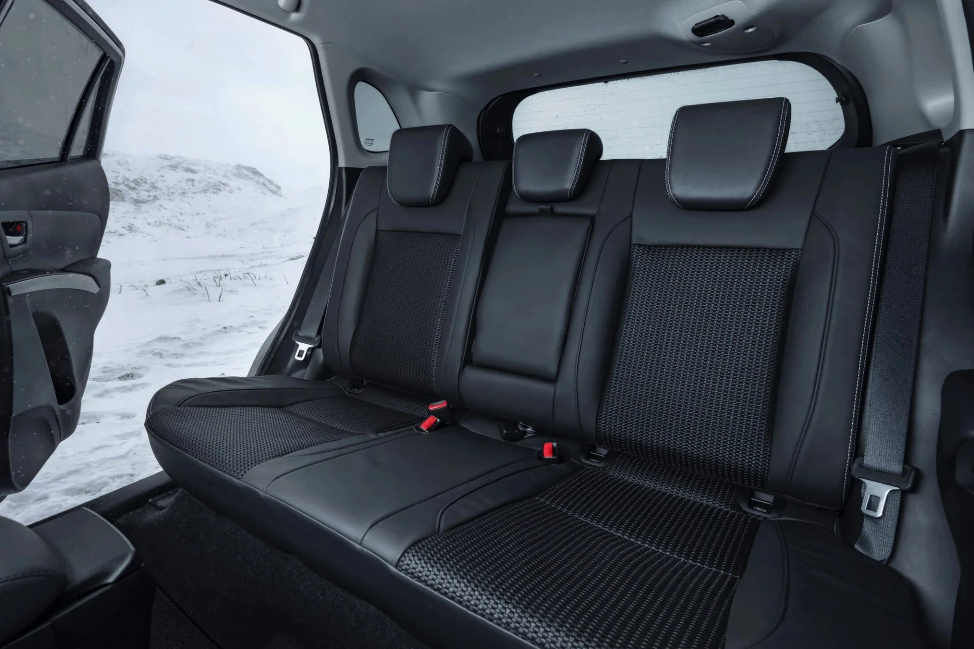 Suzuki S-Cross 4x4 Fullhybrid 12