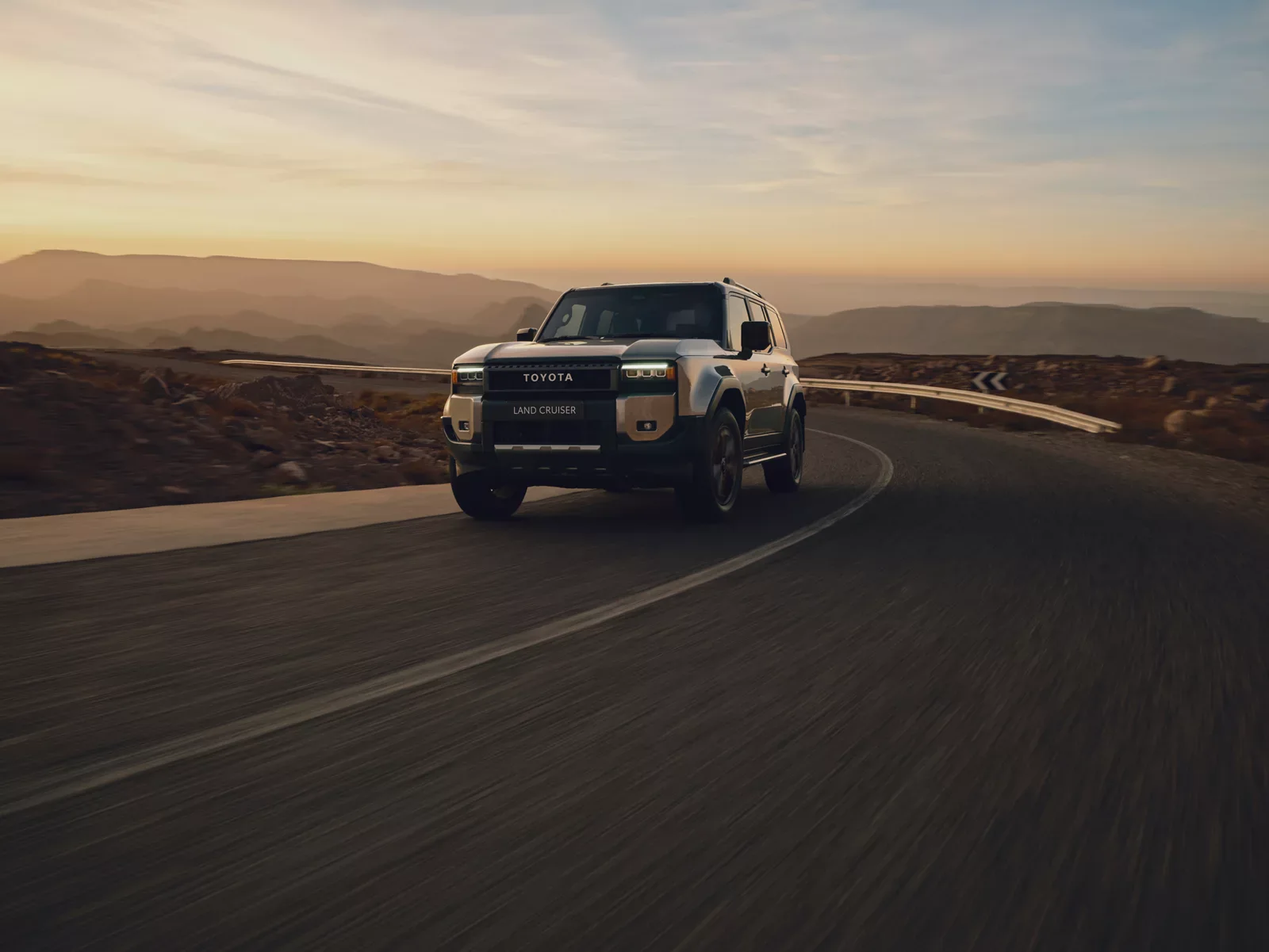 Toyota Land Cruiser 12