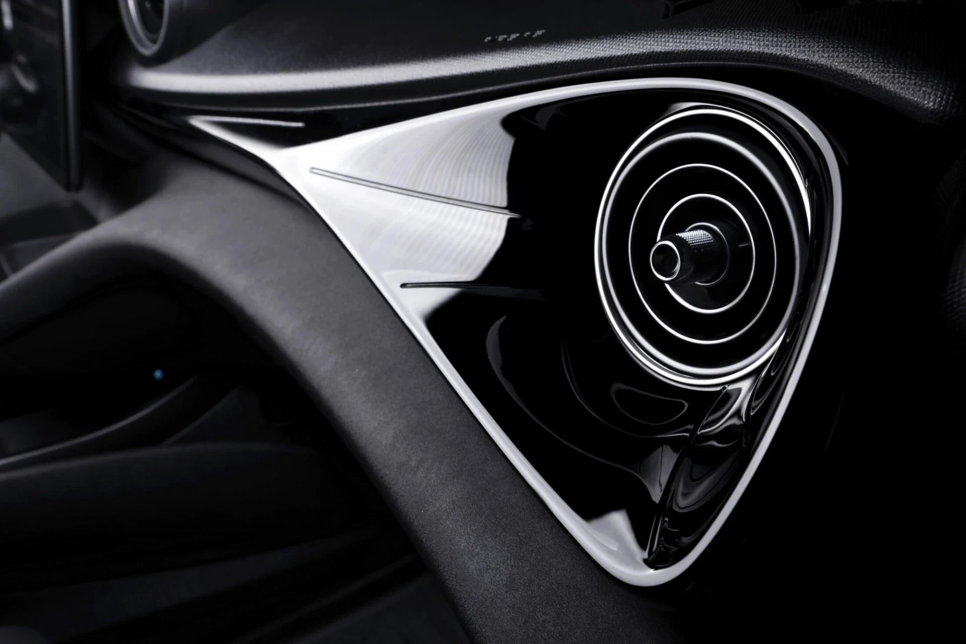 BYD Dolphin Comfort 11