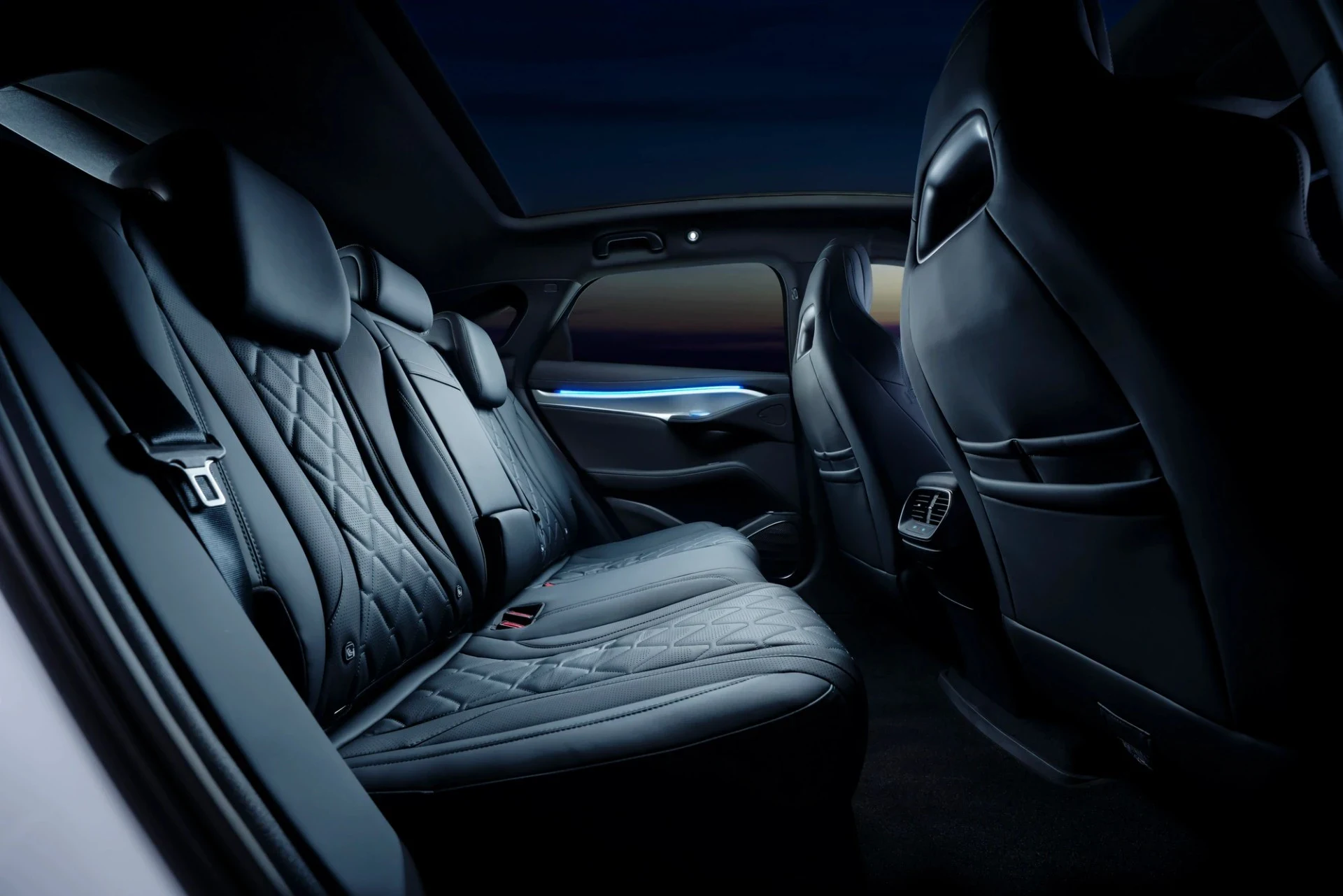 BYD Sealion 7 4x4 10