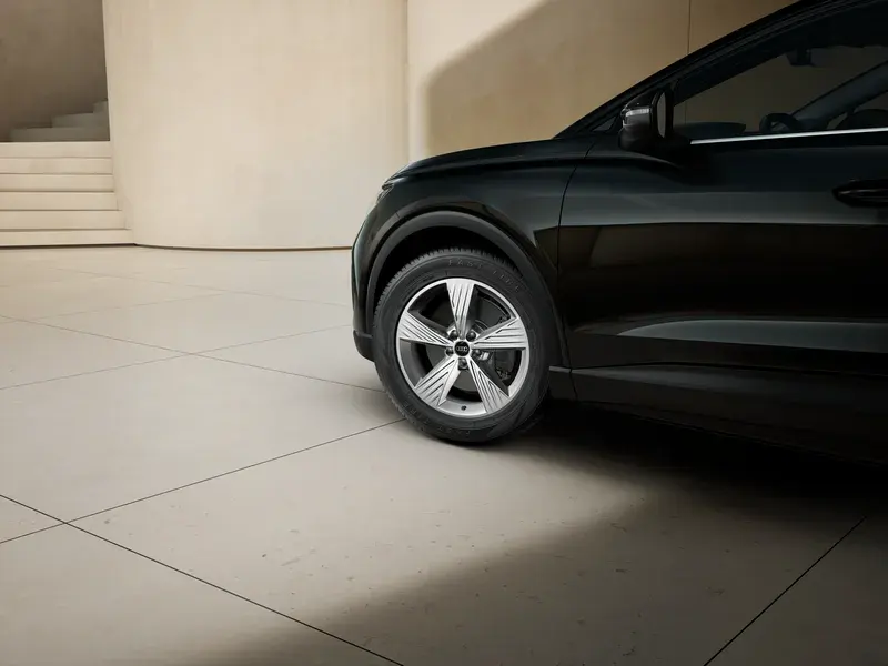 Audi Q4 Sport Edition Plus 45 e-tron quattro 7