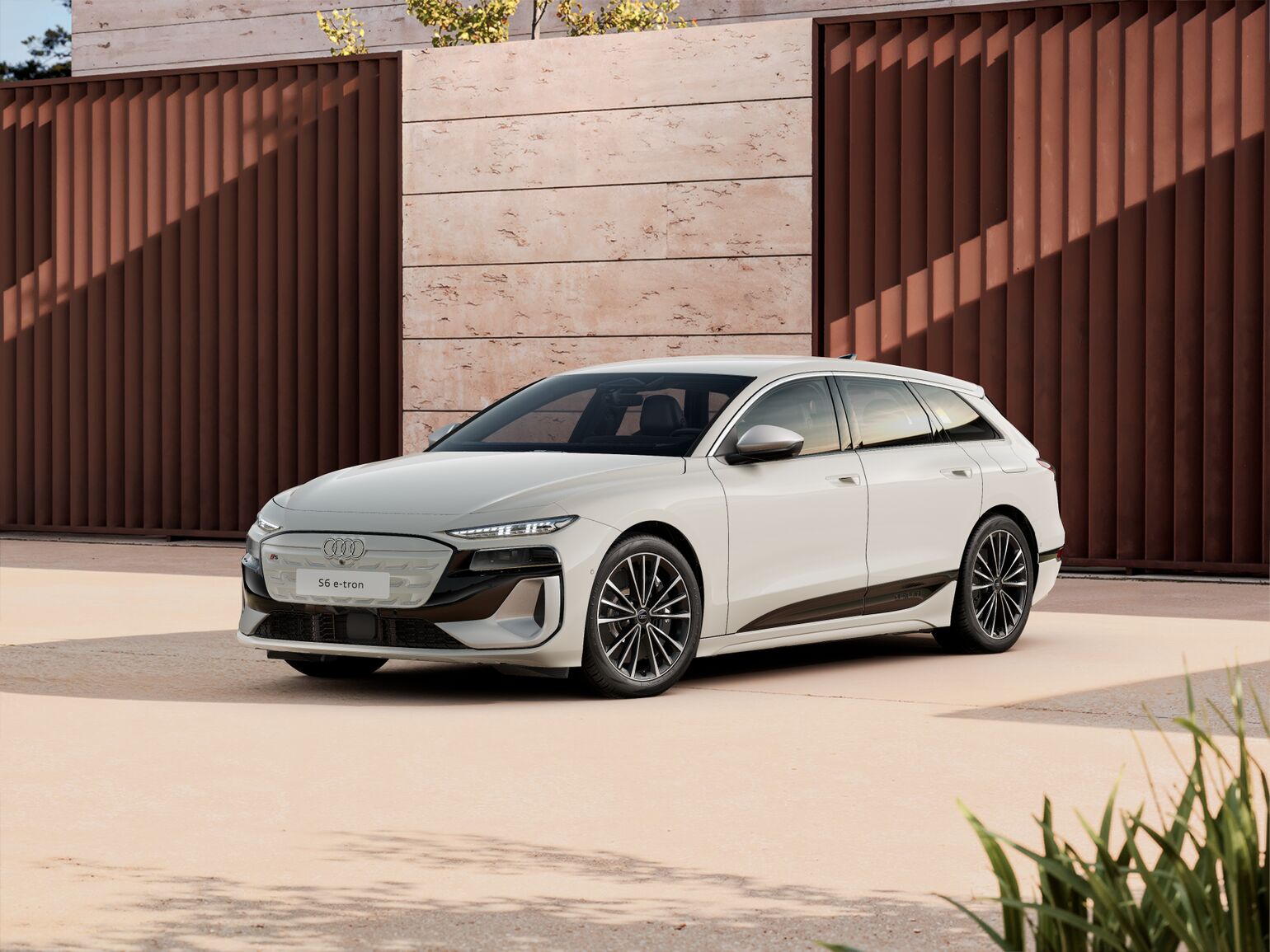 Audi S6 Avant e-tron 6