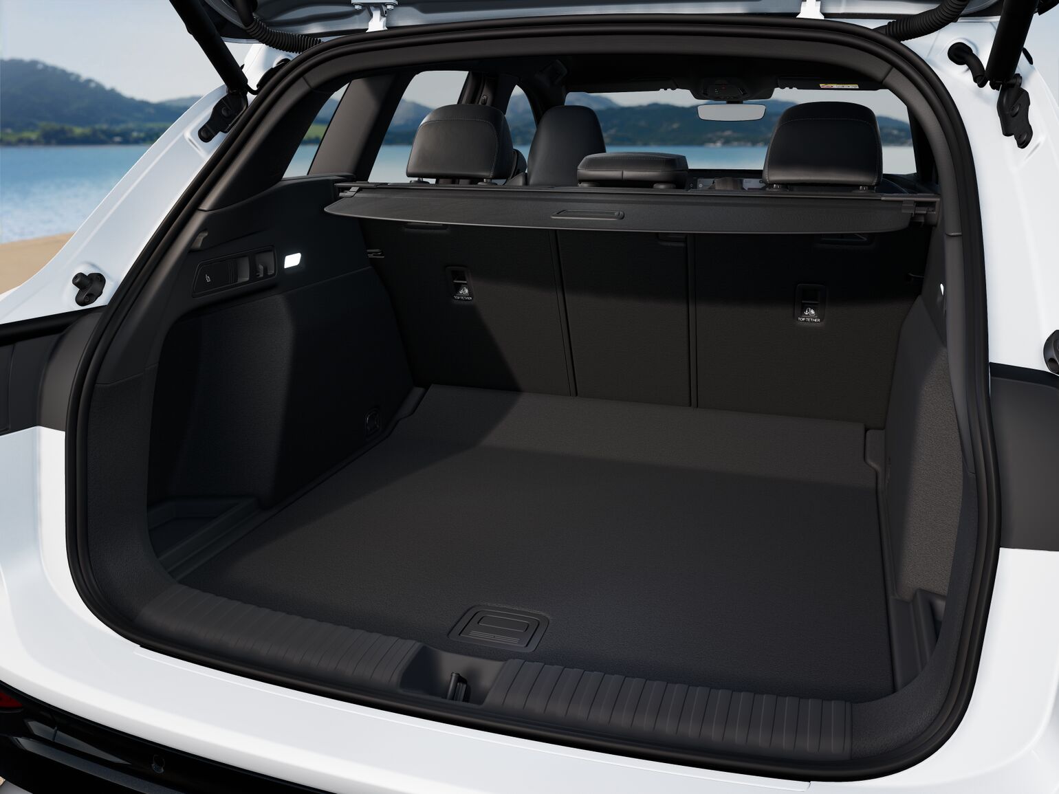 Audi SQ6 e-tron quattro 11