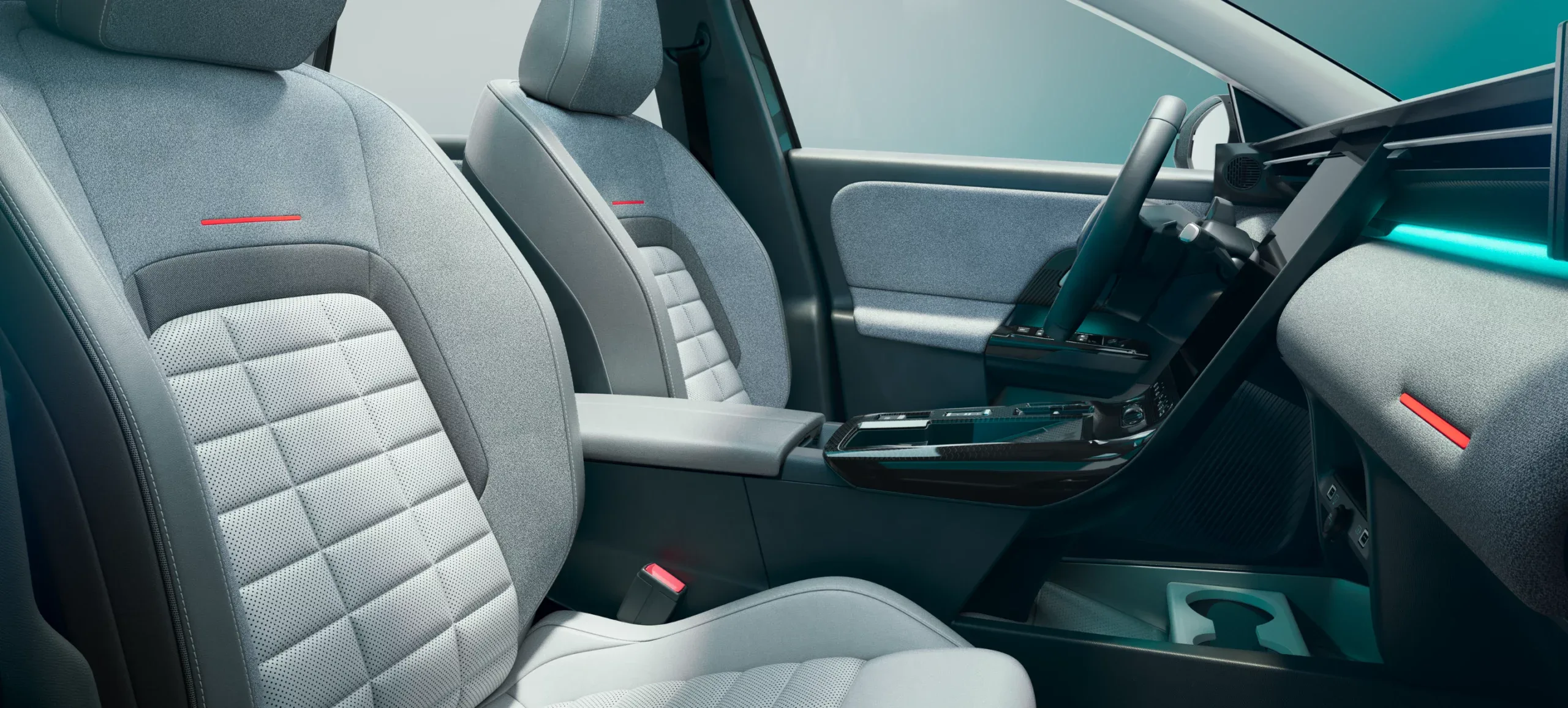 Citroën Ë-C5 Aircross PLUS SUV 13