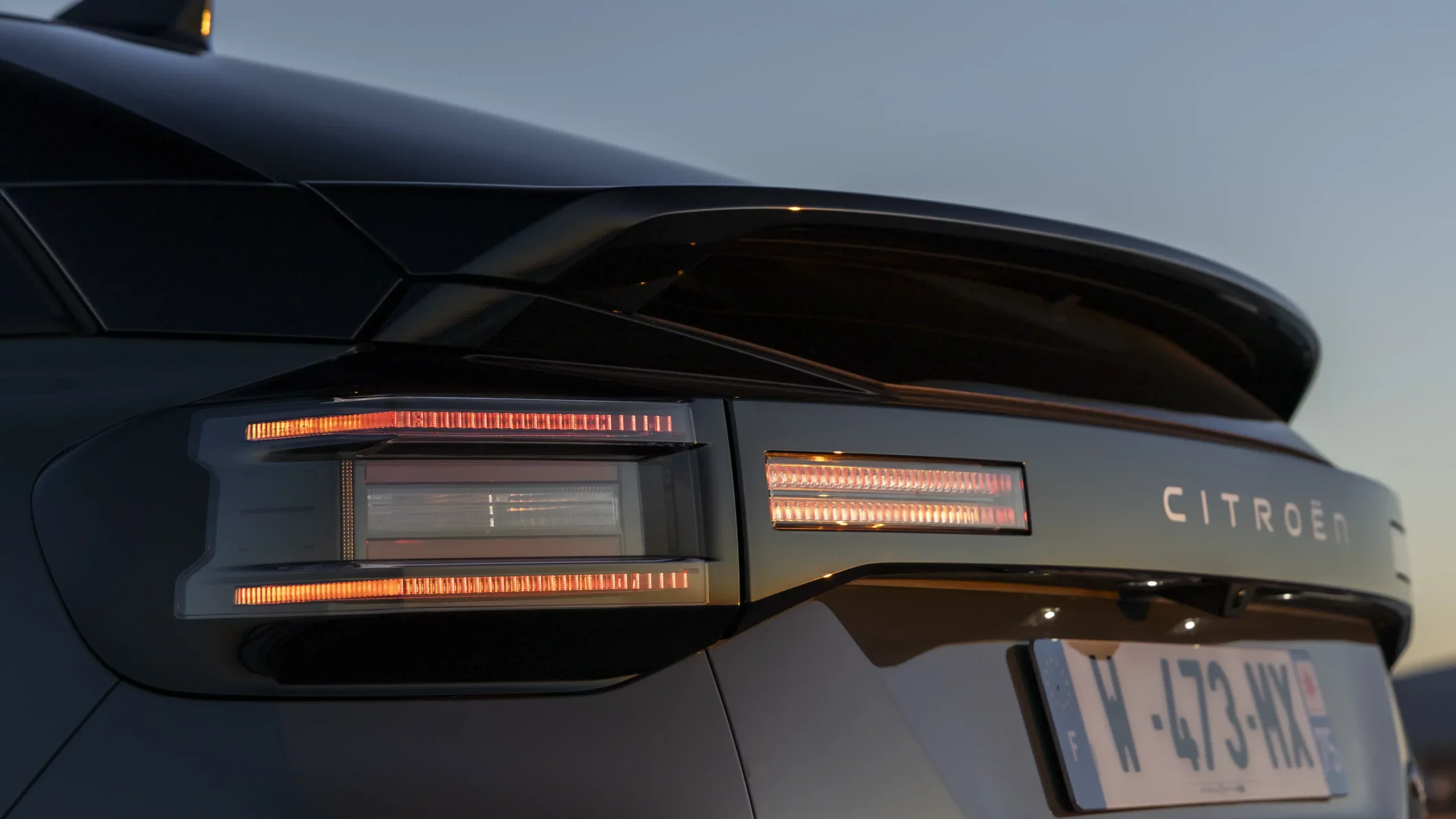 Citroën ë-C4 PLUS 8