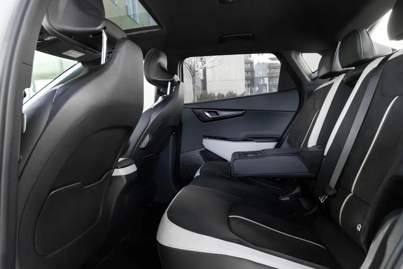 Kia EV6 AWD Long Range Exclusive Plus 11