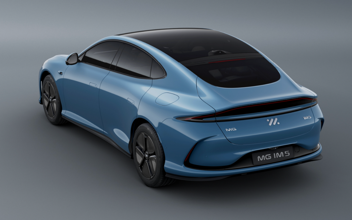 MG IM5 AWD 100 kWh 3