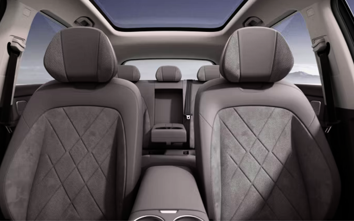 MGS6 EV Luxury AWD 8