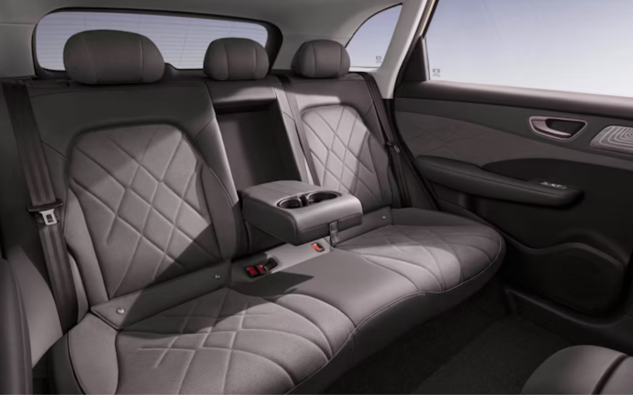 MGS6 EV Luxury AWD 9