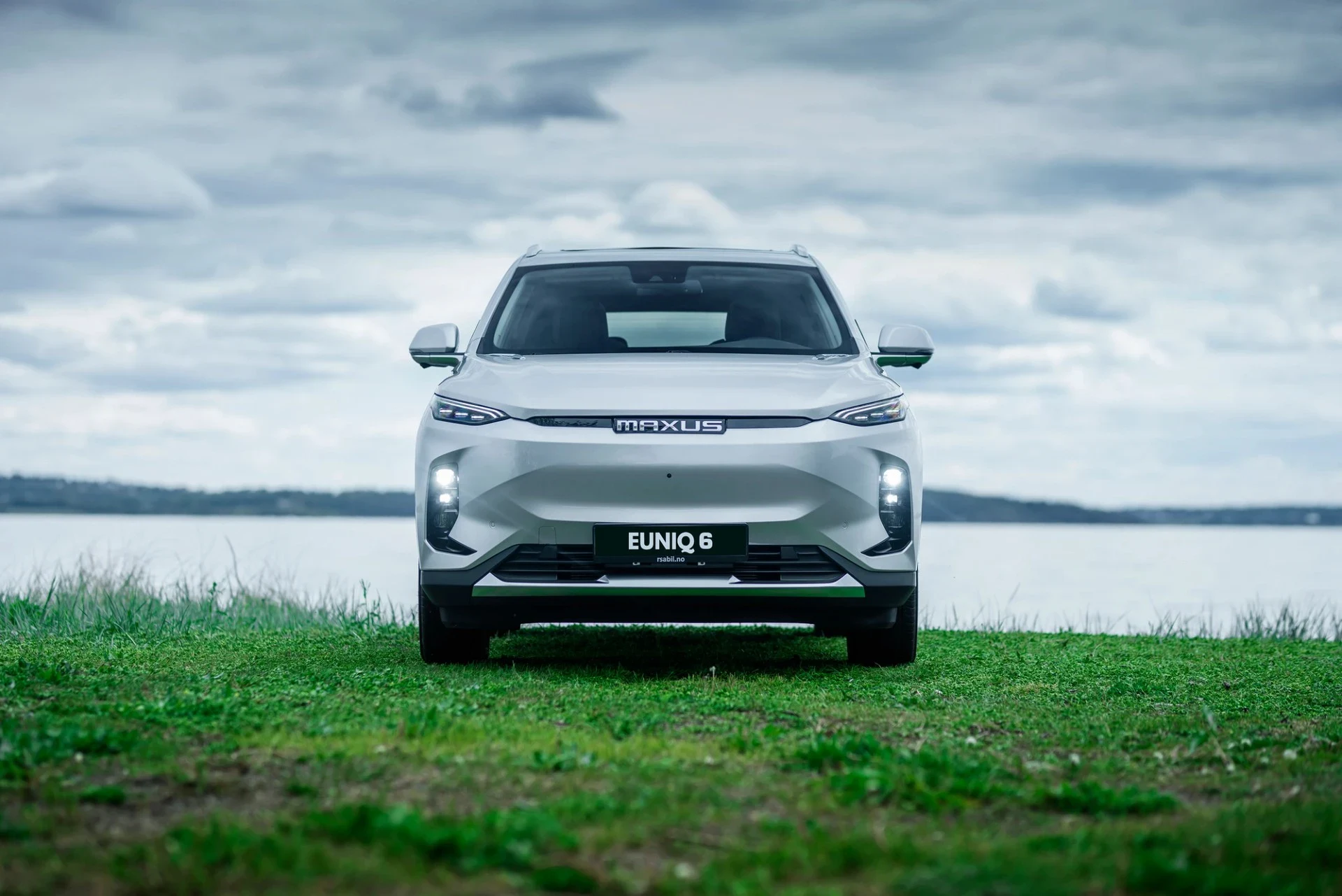 Maxus Euniq6 Exclusive 6