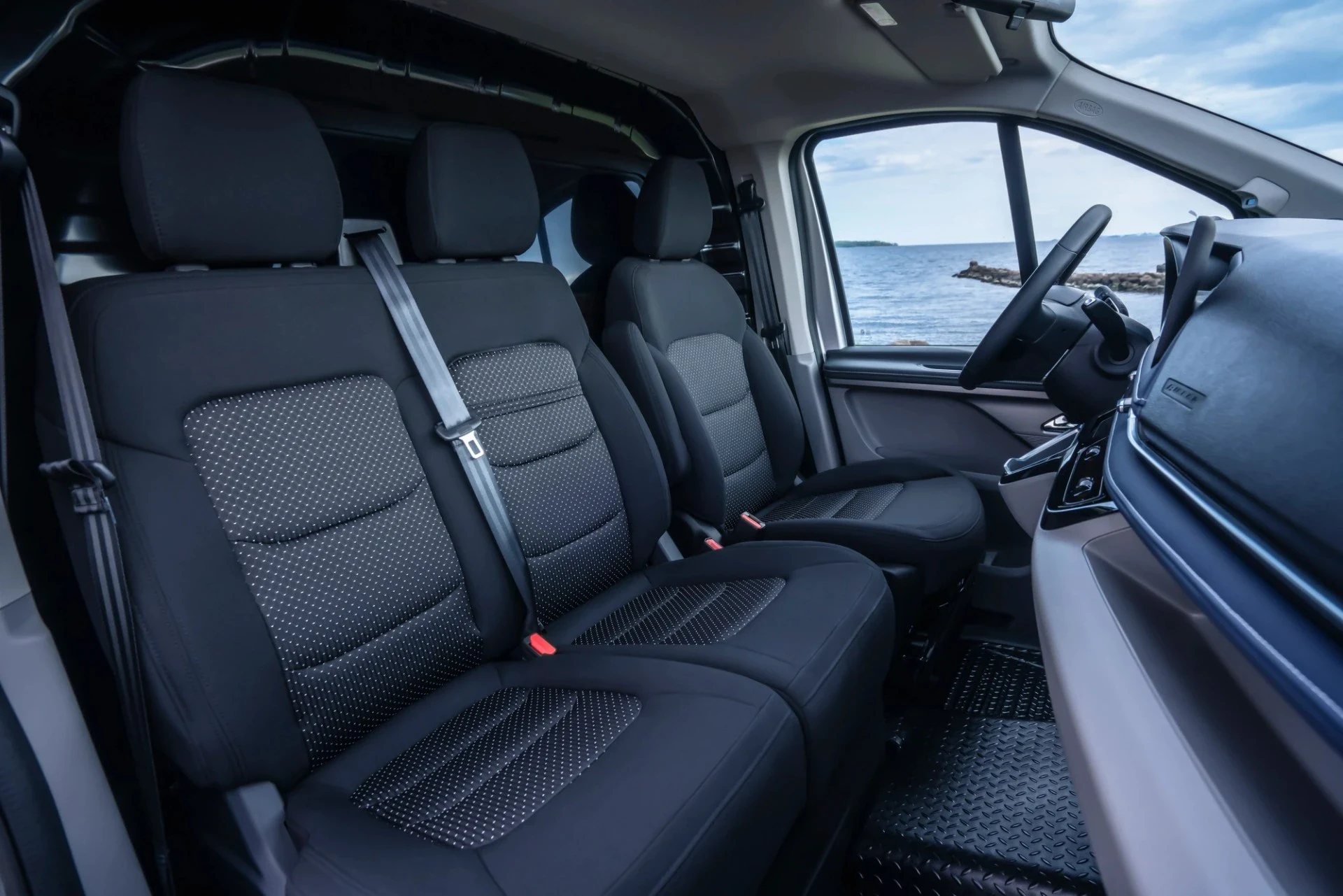 Maxus e-Deliver 7 6,7m3 88kWh 4x4 5