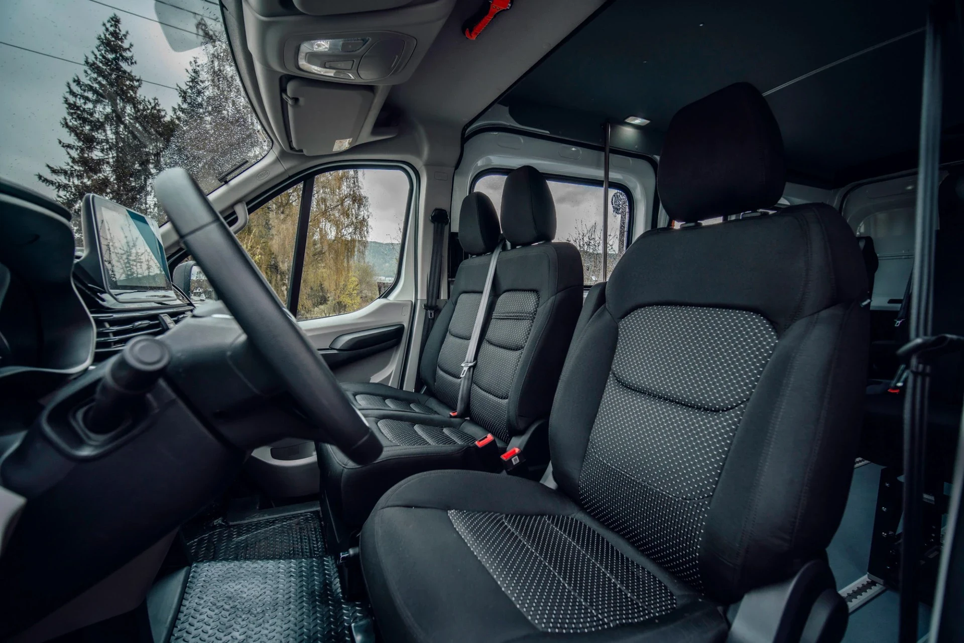 Maxus e-Deliver L3H3 M1 88kWh 8-seats 3