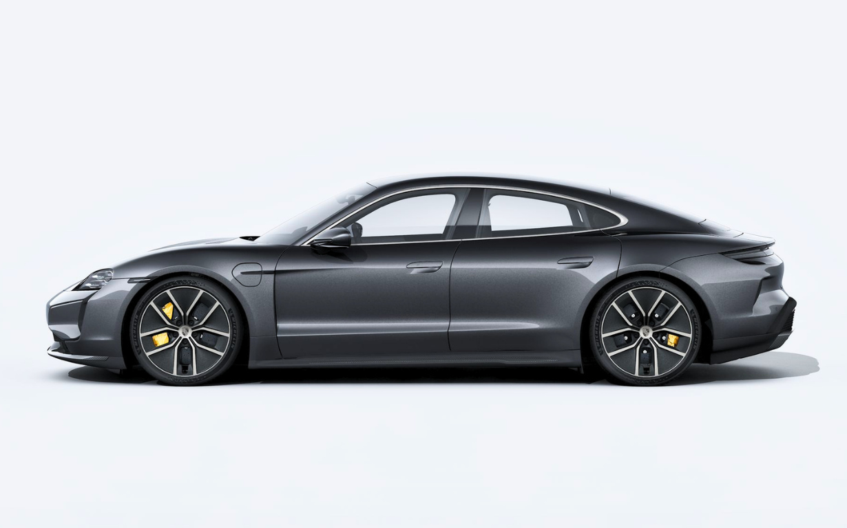 Porsche Taycan Turbo S 2