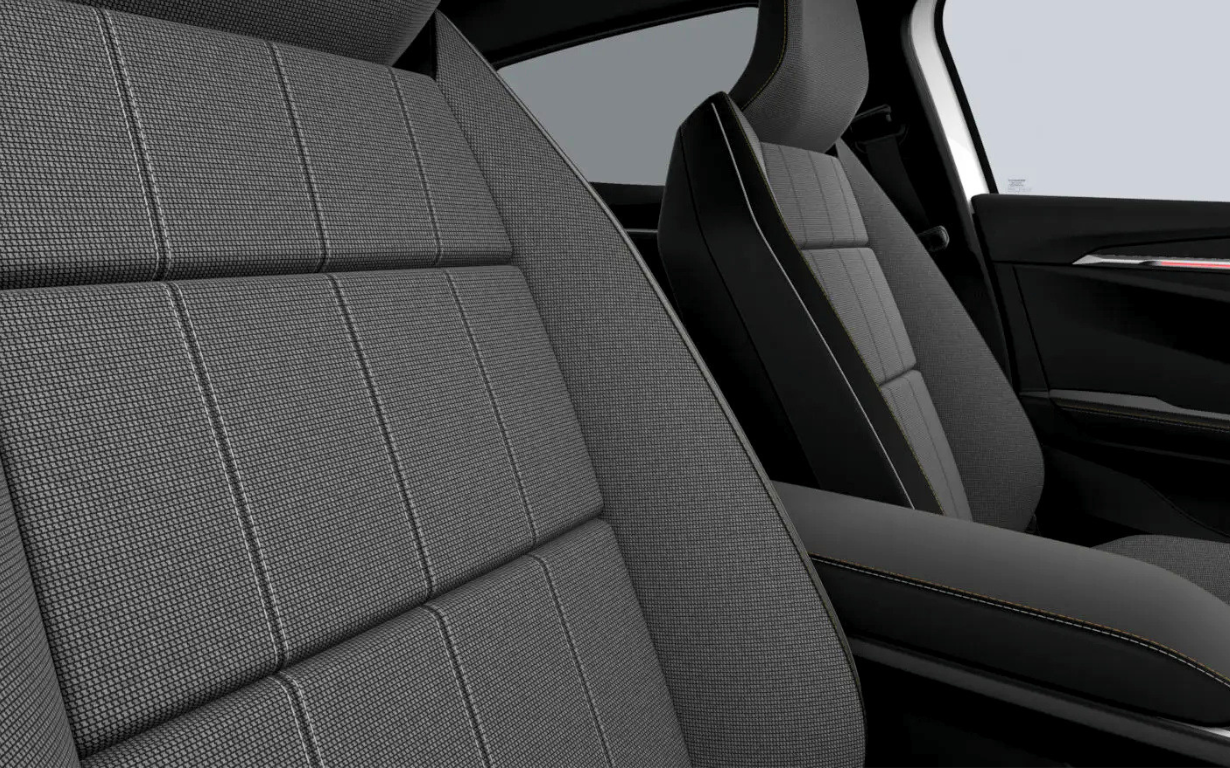 Renault Megane E-TECH Techno 6