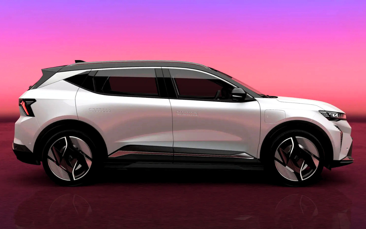 Renault Scenic E-TECH Iconic 4