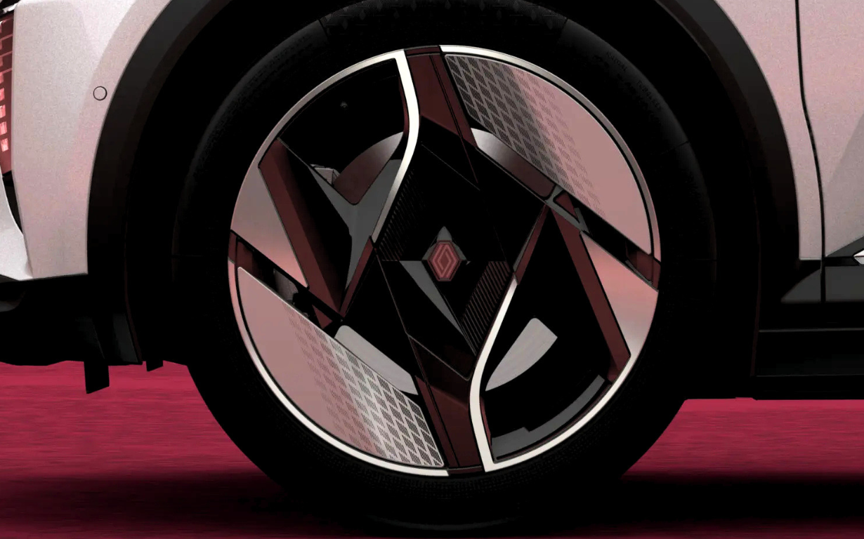 Renault Scenic E-TECH Iconic 5