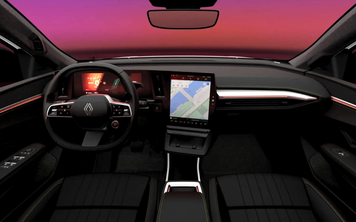 Renault Scenic E-TECH Iconic 6