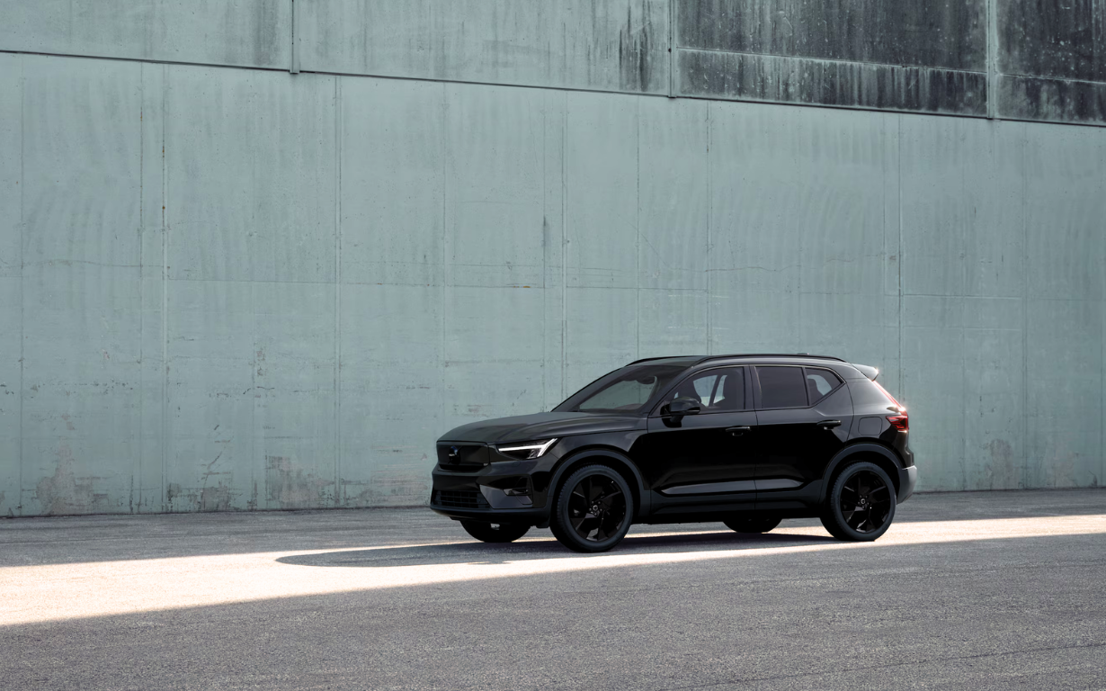 Volvo EX40 Black Edition Ultra Twin Motor Performance 8