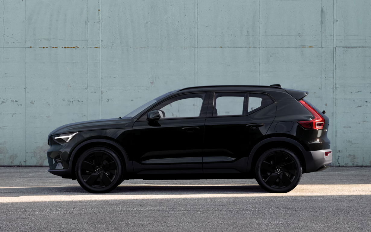 Volvo EX40 Black Edition Ultra Twin Motor Performance 9