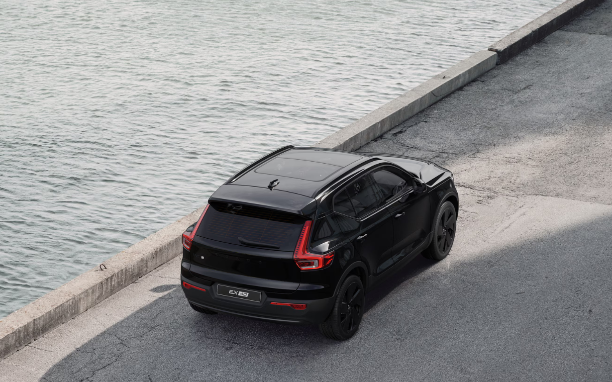 Volvo EX40 Black Edition Ultra Twin Motor Performance 10
