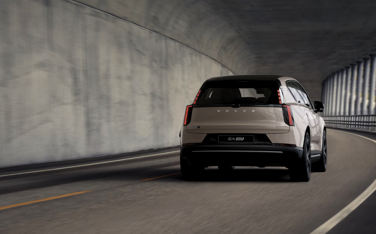 Volvo EX60 Plus P12 AWD 7