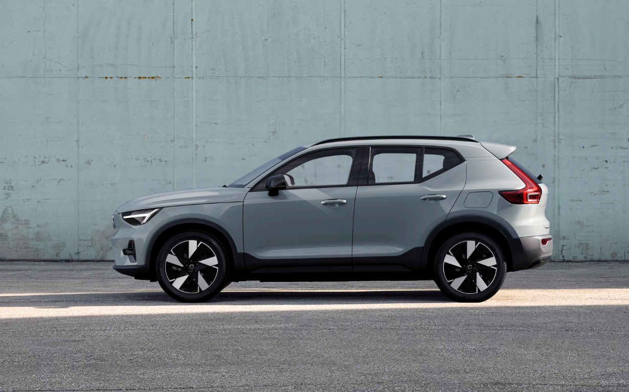 Volvo EX40 Ultra Twin Motor Performance 9