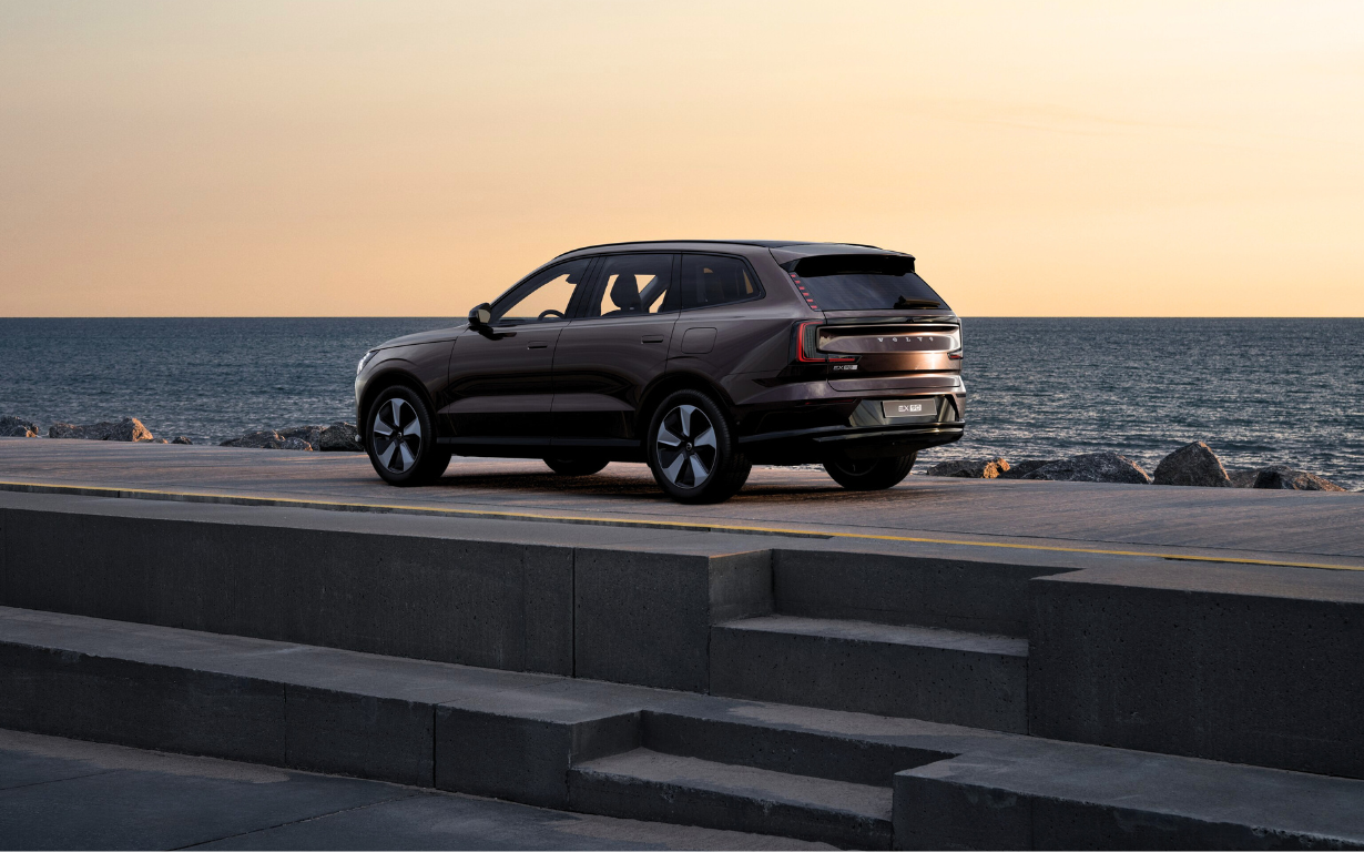 Volvo EX90 Plus Twin Motor Performance 7