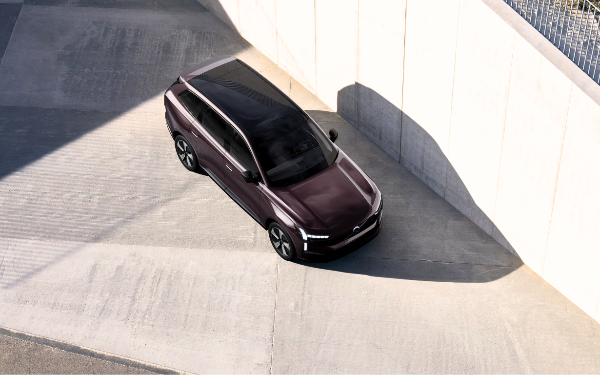 Volvo EX90 Plus Twin Motor Performance 8