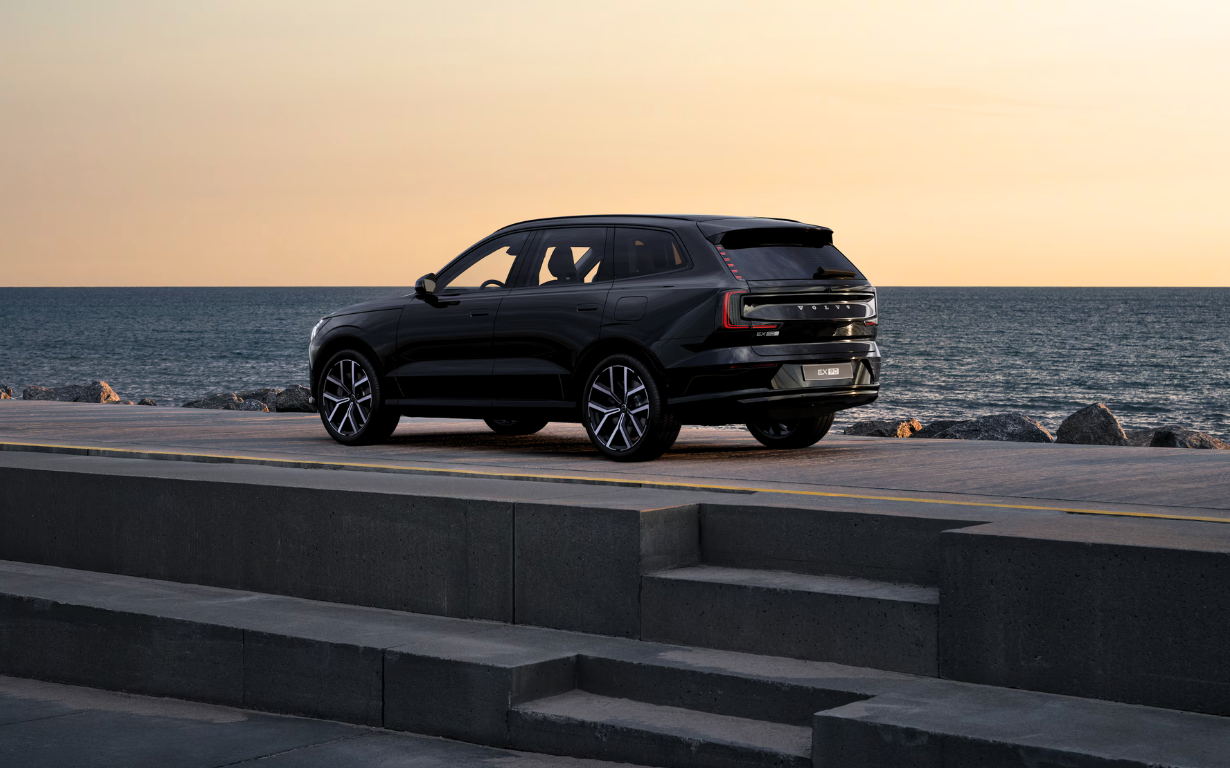 Volvo EX90 Plus Ultra Motor Performance 9