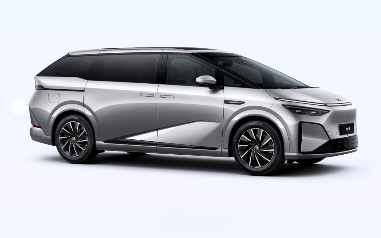 XPENG X9 AWD Performance 2