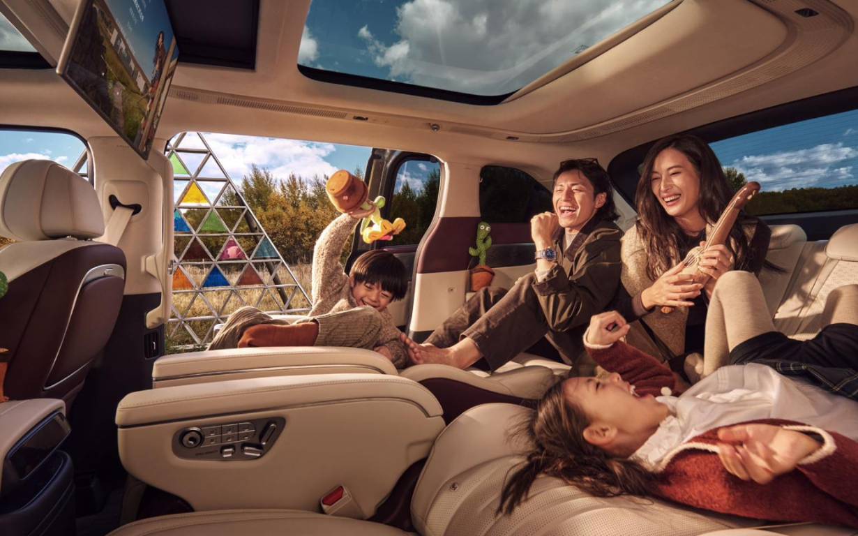 XPENG X9 AWD Performance 13