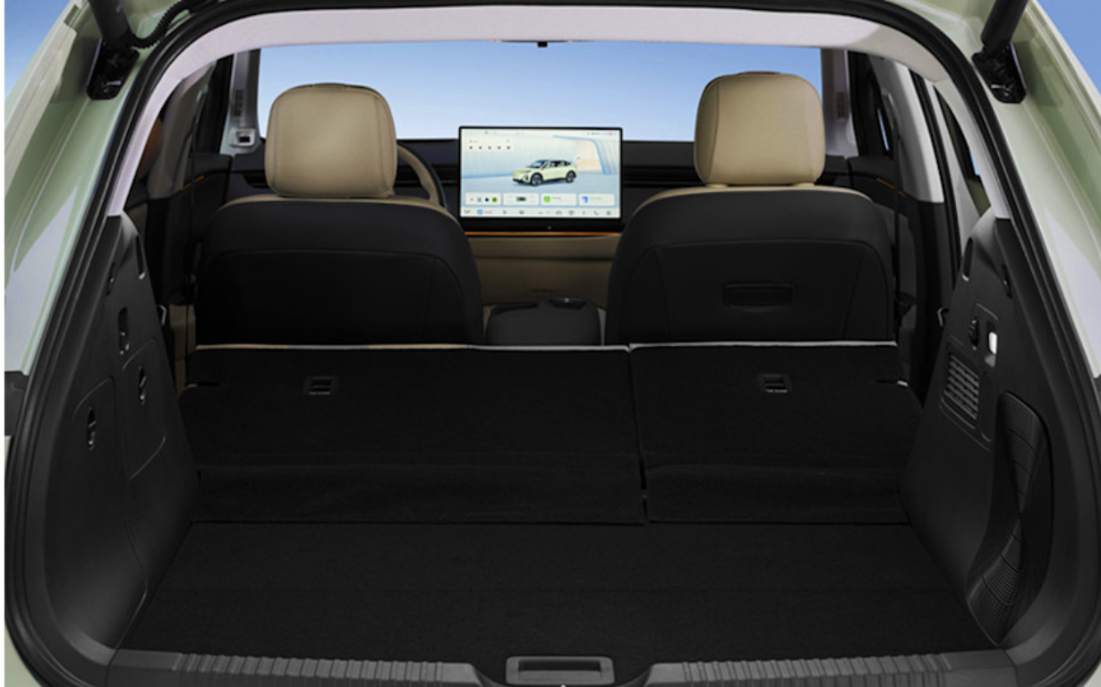 HONGQI EHS5 Exclusive 4WD 15