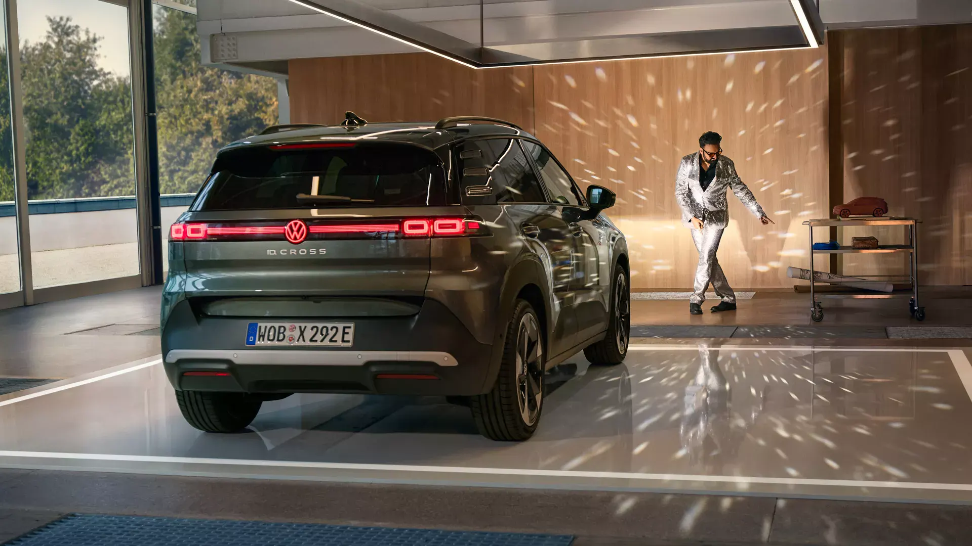 Volkswagen ID. Cross Life 9