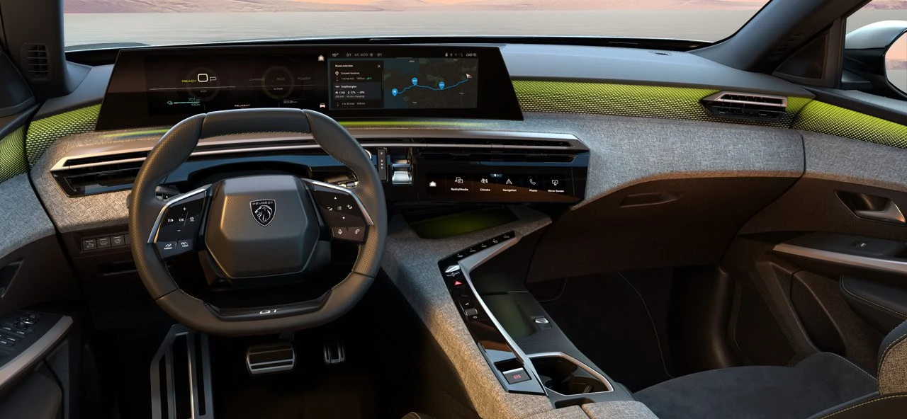 Peugeot E-5008 Allure 5