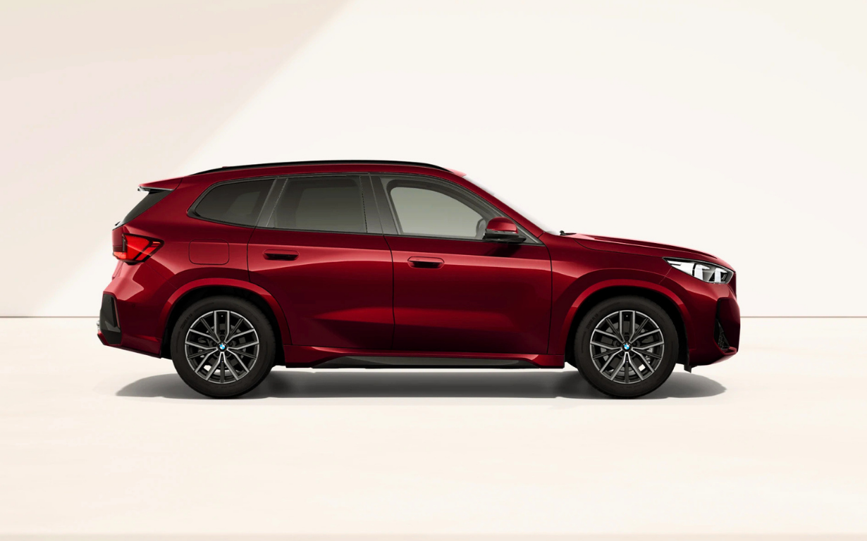 BMW iX1 xDrive 30 Fully charged 5