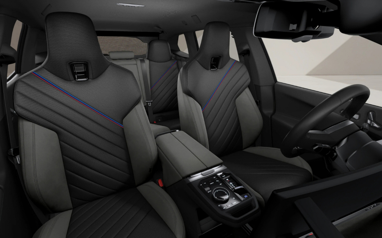 BMW iX60 xDrive60 Fully Charged M Sport 8